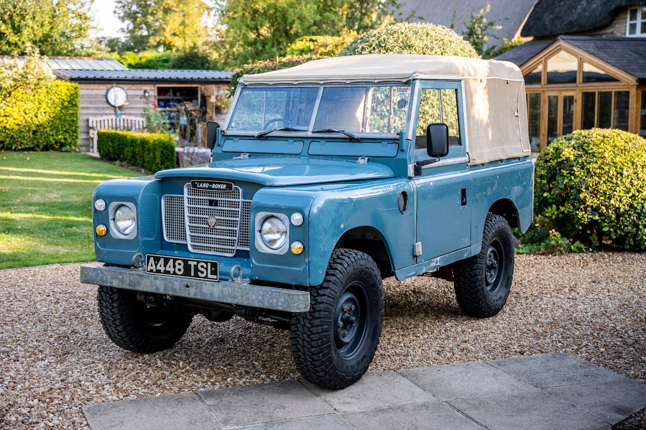1984 LAND ROVER SERIES III 88"